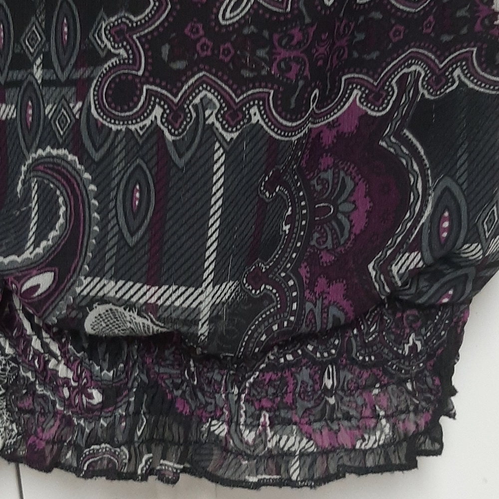 Body Central Women's Sleeveless Blouse - Picture 5 of 6
